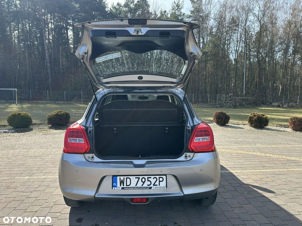 Suzuki Swift - 12
