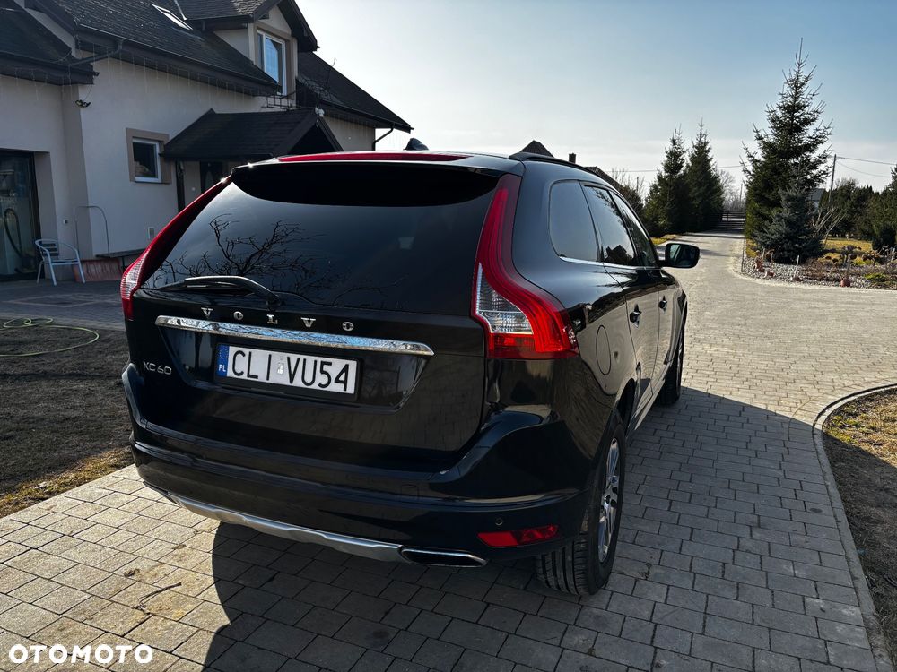 Volvo XC 60 D4 Geartronic Momentum - 3