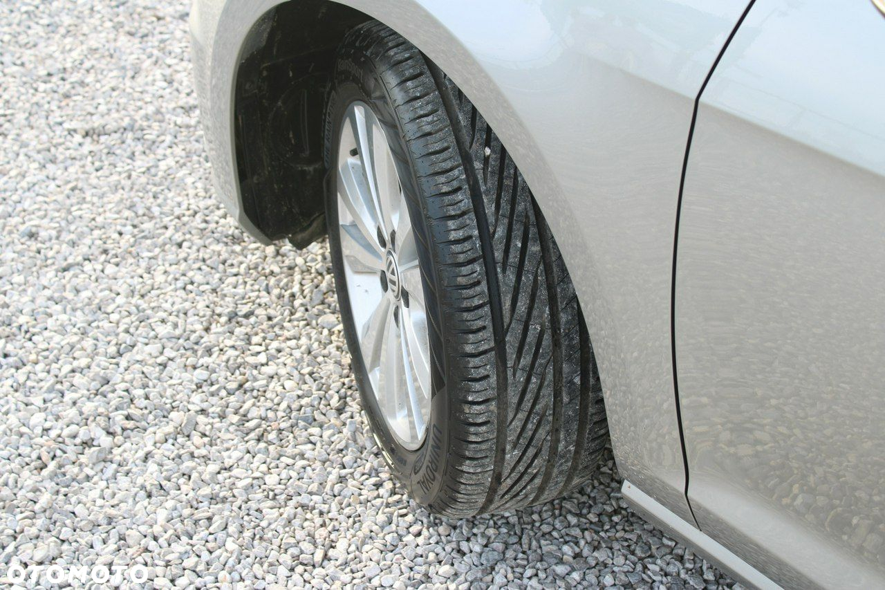 Volkswagen Golf - 13