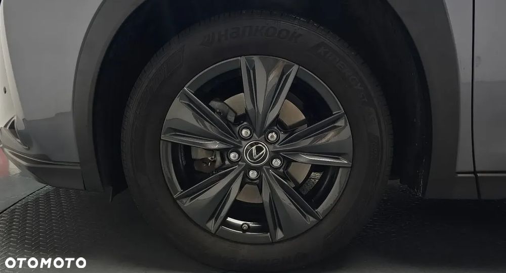 Lexus Ux 2019 photo 4