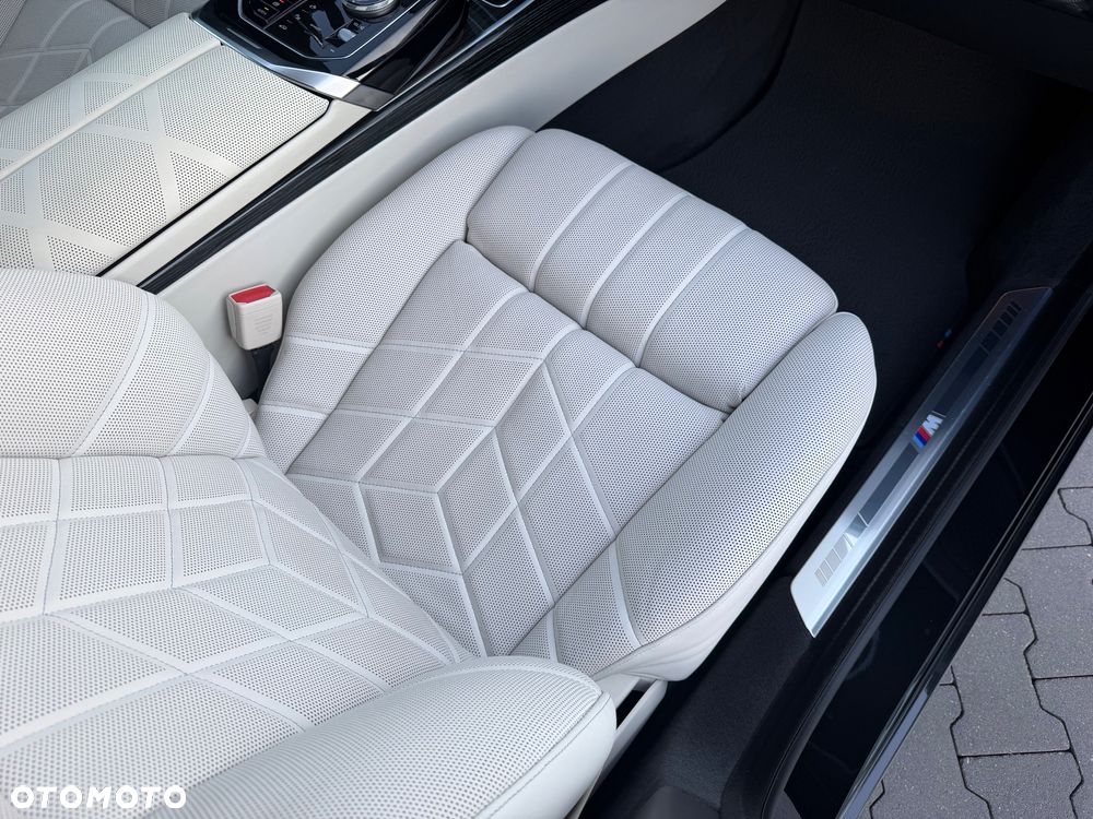 BMW Seria 7 740d xDrive mHEV sport - 14