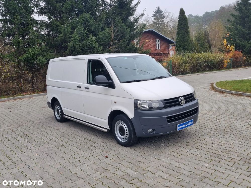 Volkswagen Transporter - 2