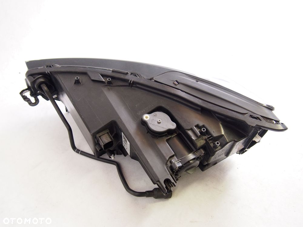Seat Tarraco 17r Reflektor prawy lampa prawa 2017 - 3