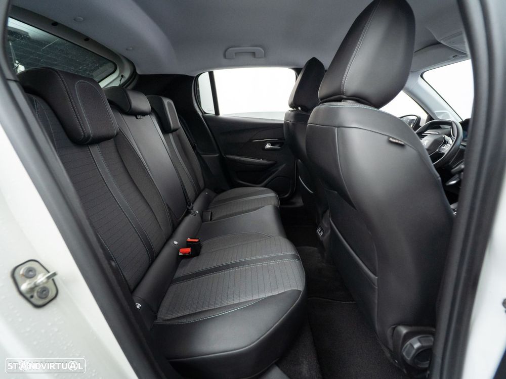 Peugeot e-208 50 kWh Allure - 39