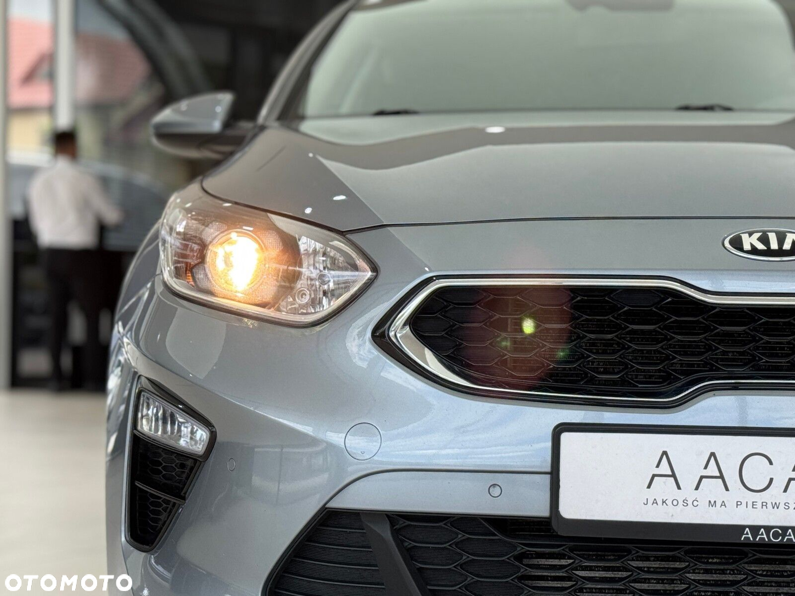 Kia Ceed - 40