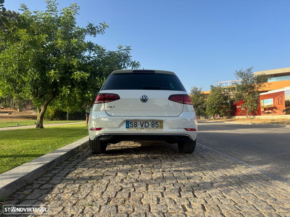 VW Golf - 6