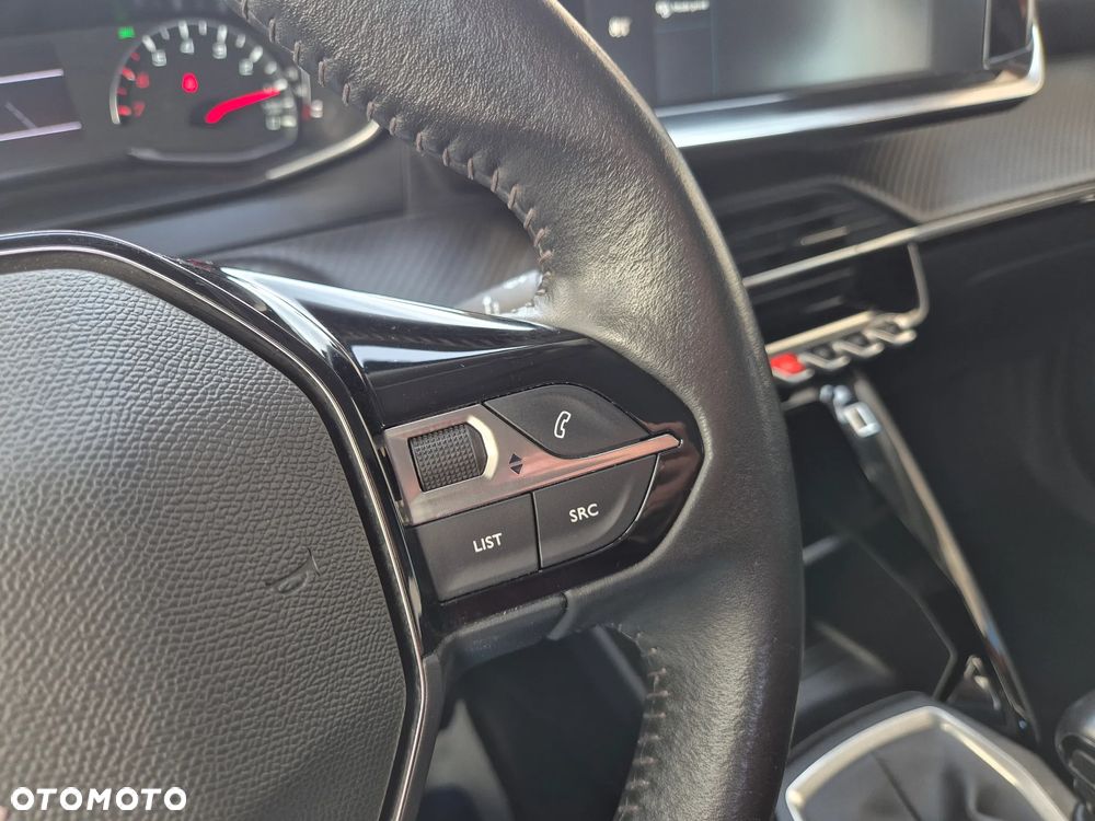 Peugeot 2008 BlueHDi 110 Active Pack - 22