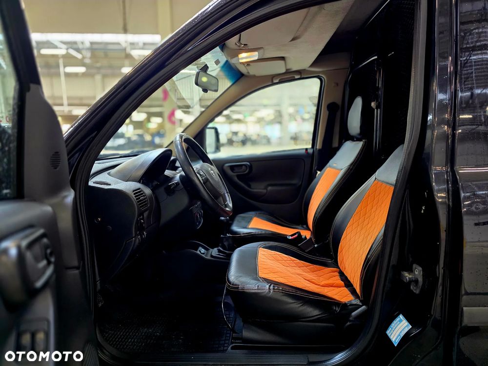 Opel Combo - 18