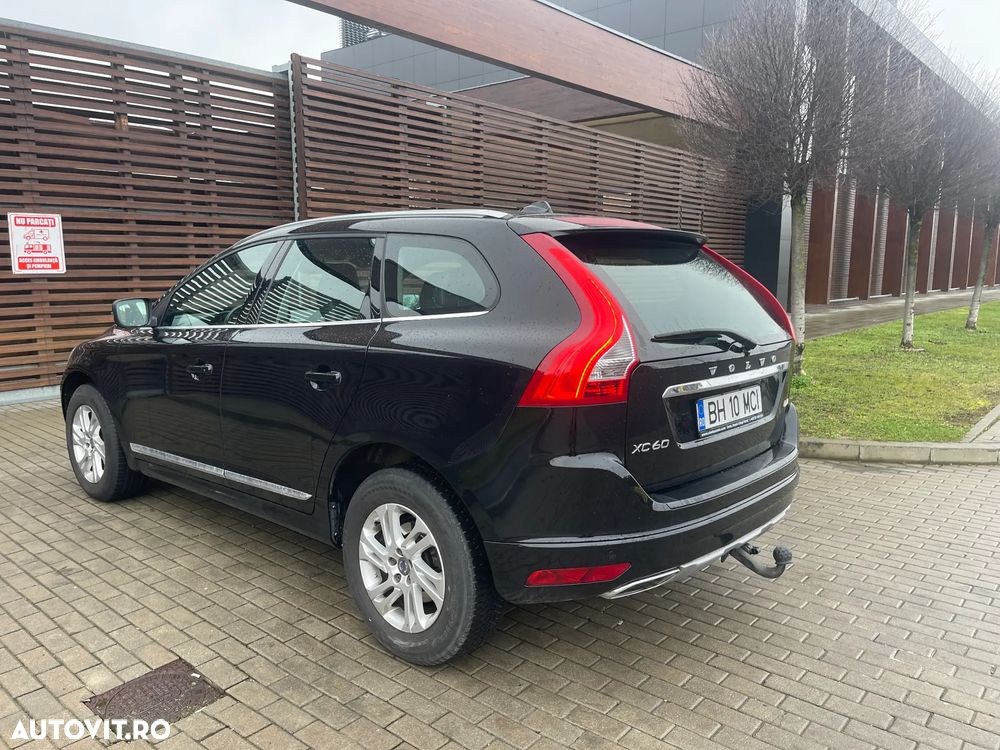 Volvo XC 60 D4 Geartronic Summum - 11