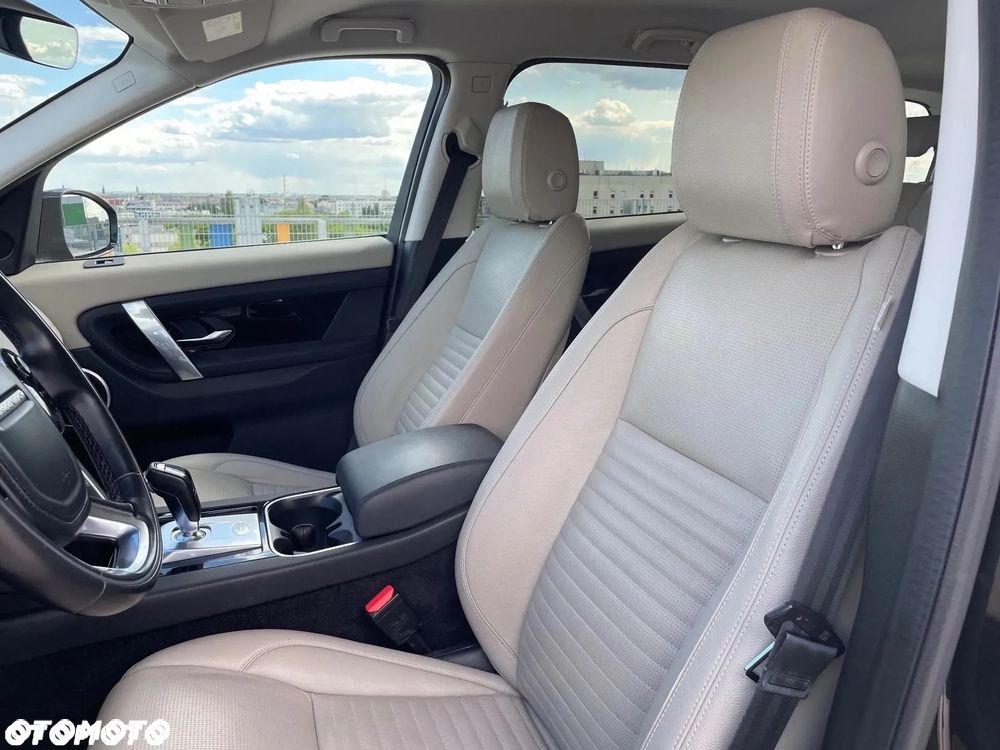 Land Rover Discovery Sport 2.0 P200 mHEV Urban Edition - 19