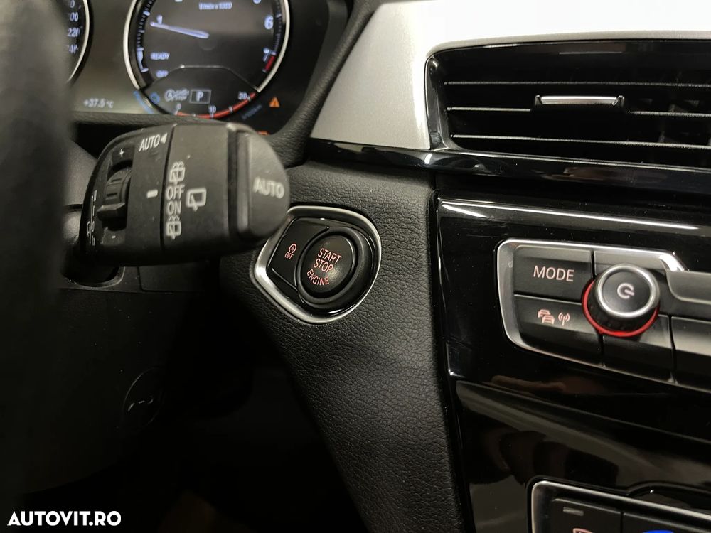 BMW X1 xDrive20i AT - 29