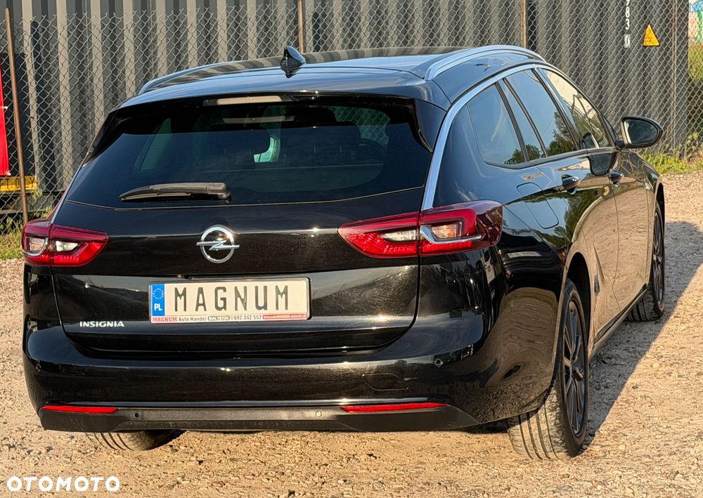 Opel Insignia - 30