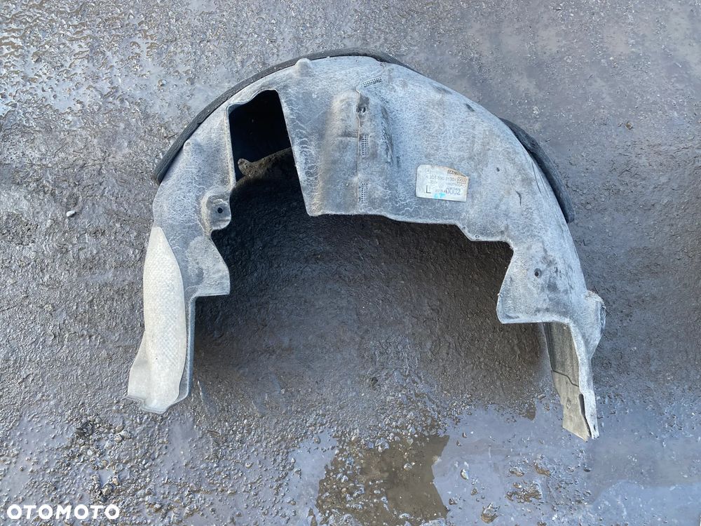 Nadkole Mercedes C-Klasa W205 coupe prawe lewe tył OE - 1