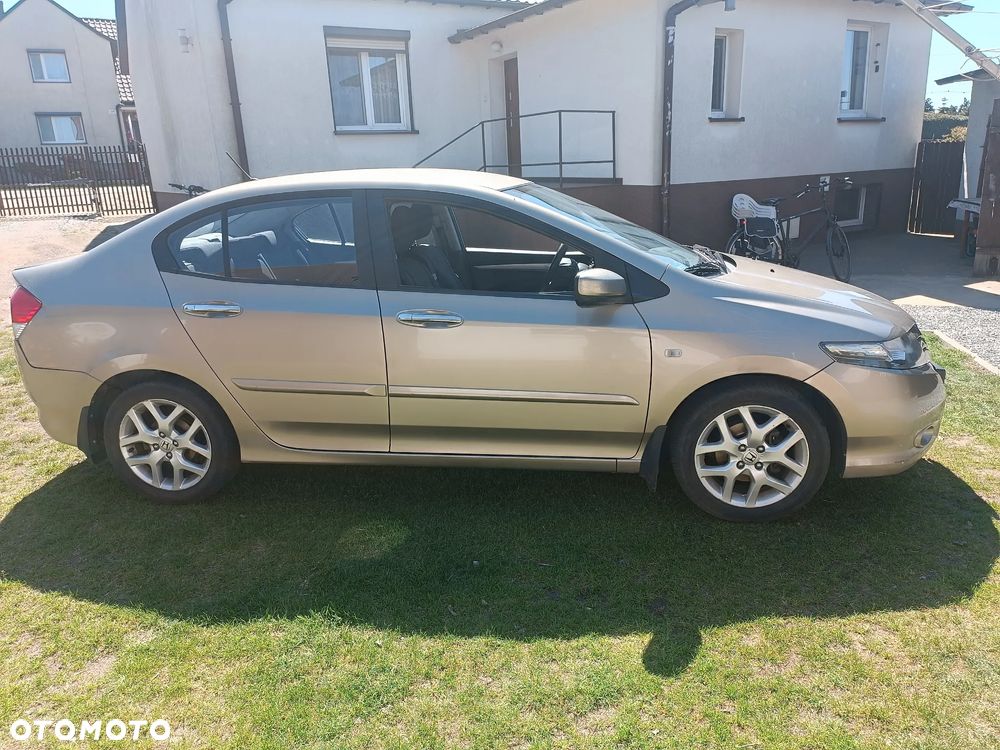 Honda City 1.4 Comfort - 6