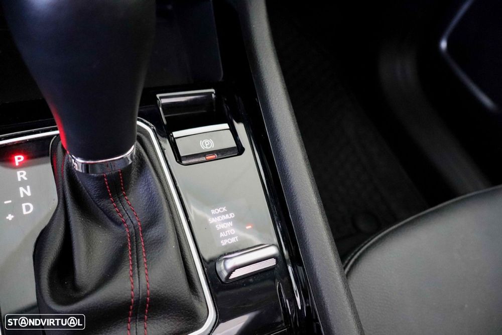 Jeep Compass 1.3 TG Trailhawk - 44