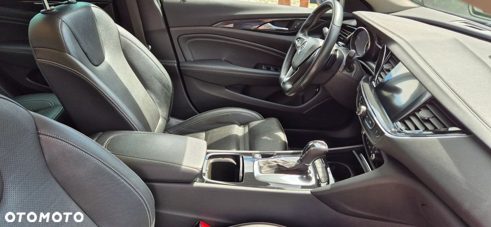 Opel Insignia Country Tourer 2.0 BiTrb D 4x4 Automatik Exclusive - 14