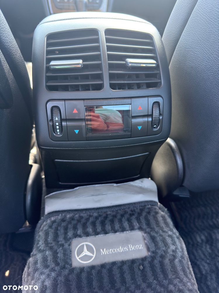 Mercedes-Benz Klasa E 350 4-Matic Avantgarde - 7
