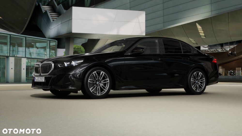 BMW Seria 5 520i mHEV M Sport - 4