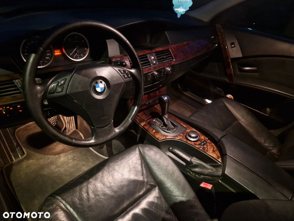 BMW Seria 5 535d Touring - 2