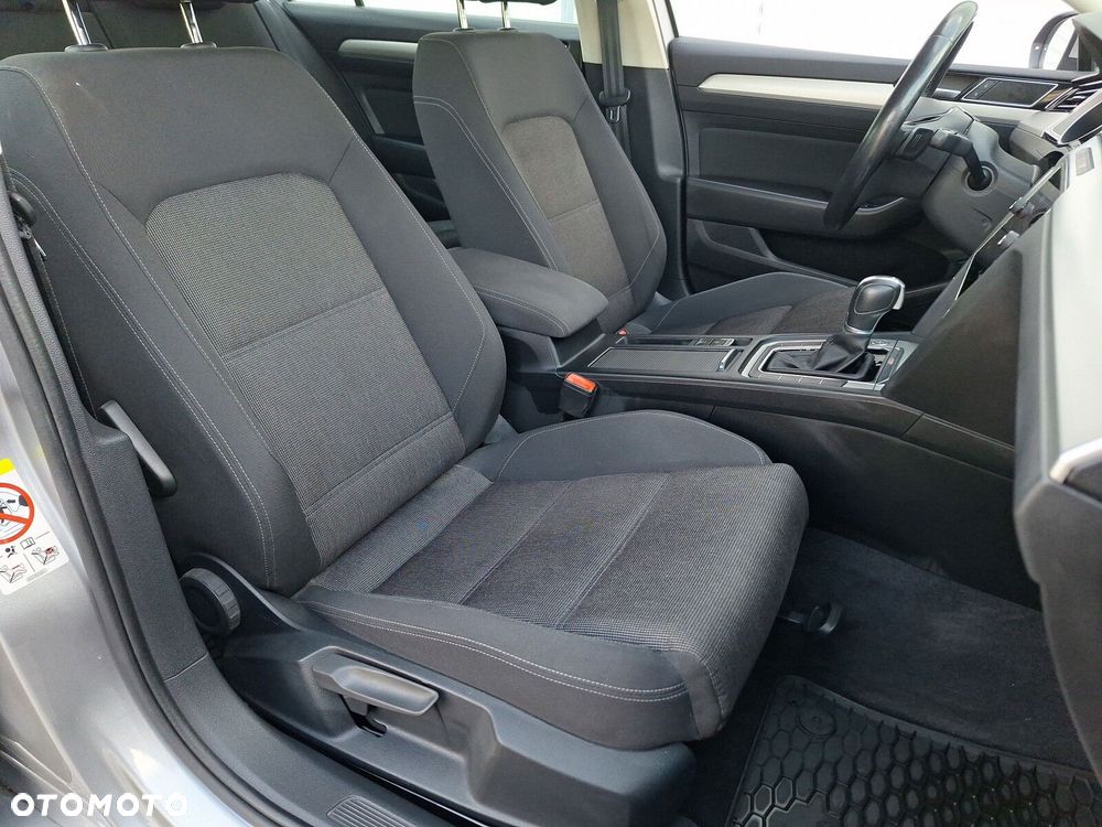 Volkswagen Passat 2.0 TDI BMT Comfortline DSG7 - 12