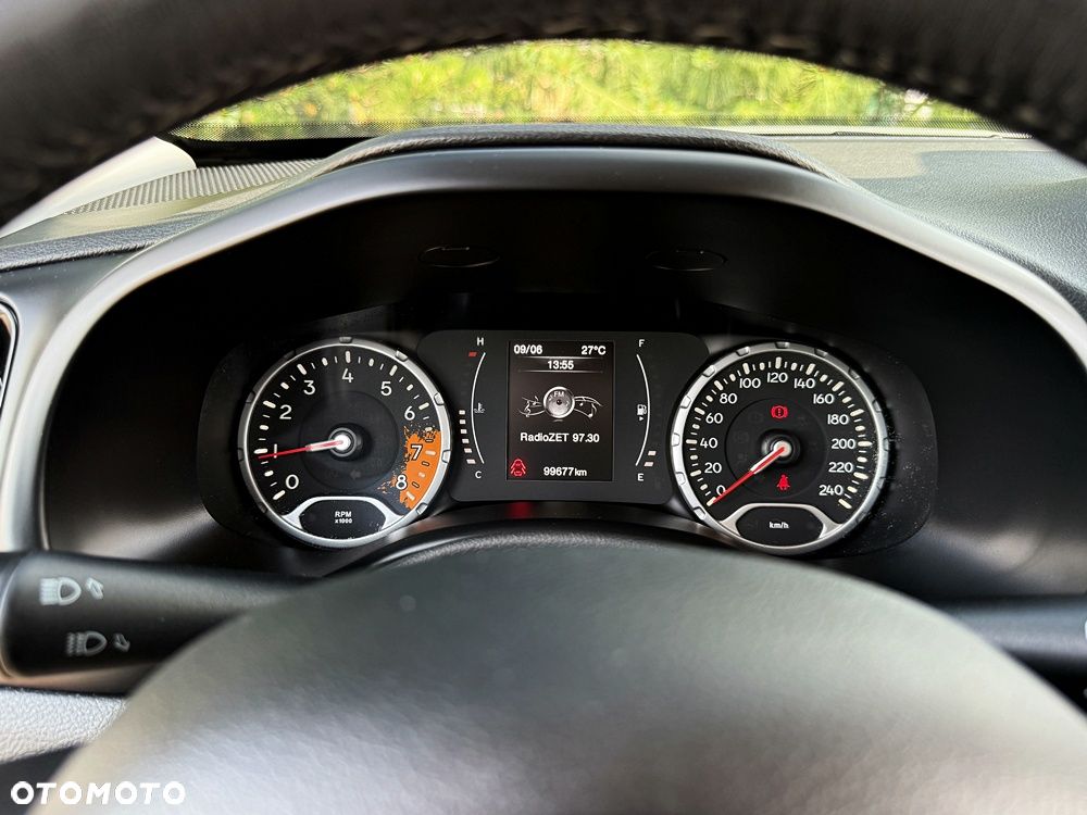Jeep Renegade 1.6 E-TorQ Sport - 39