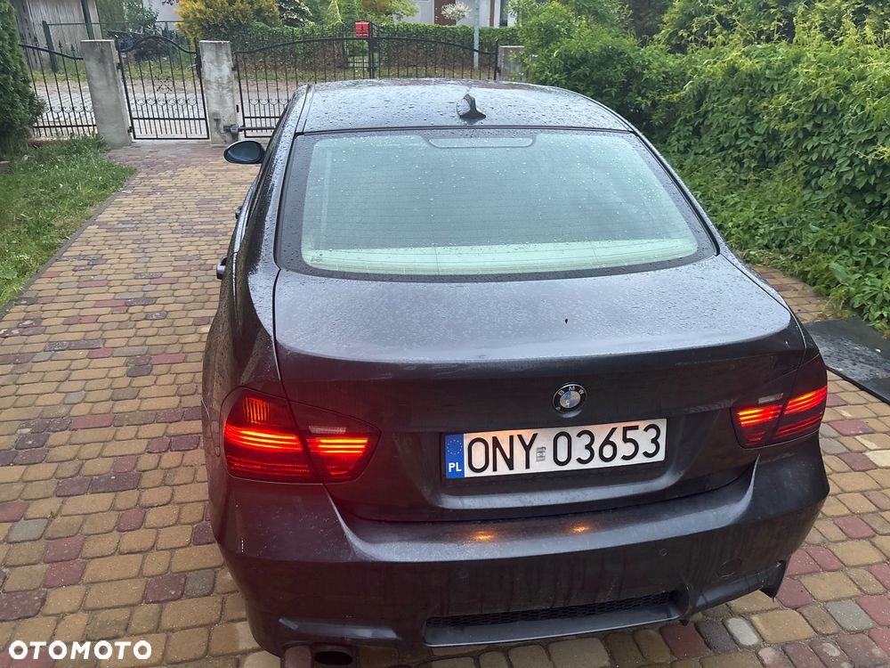 BMW Seria 3 320i - 13