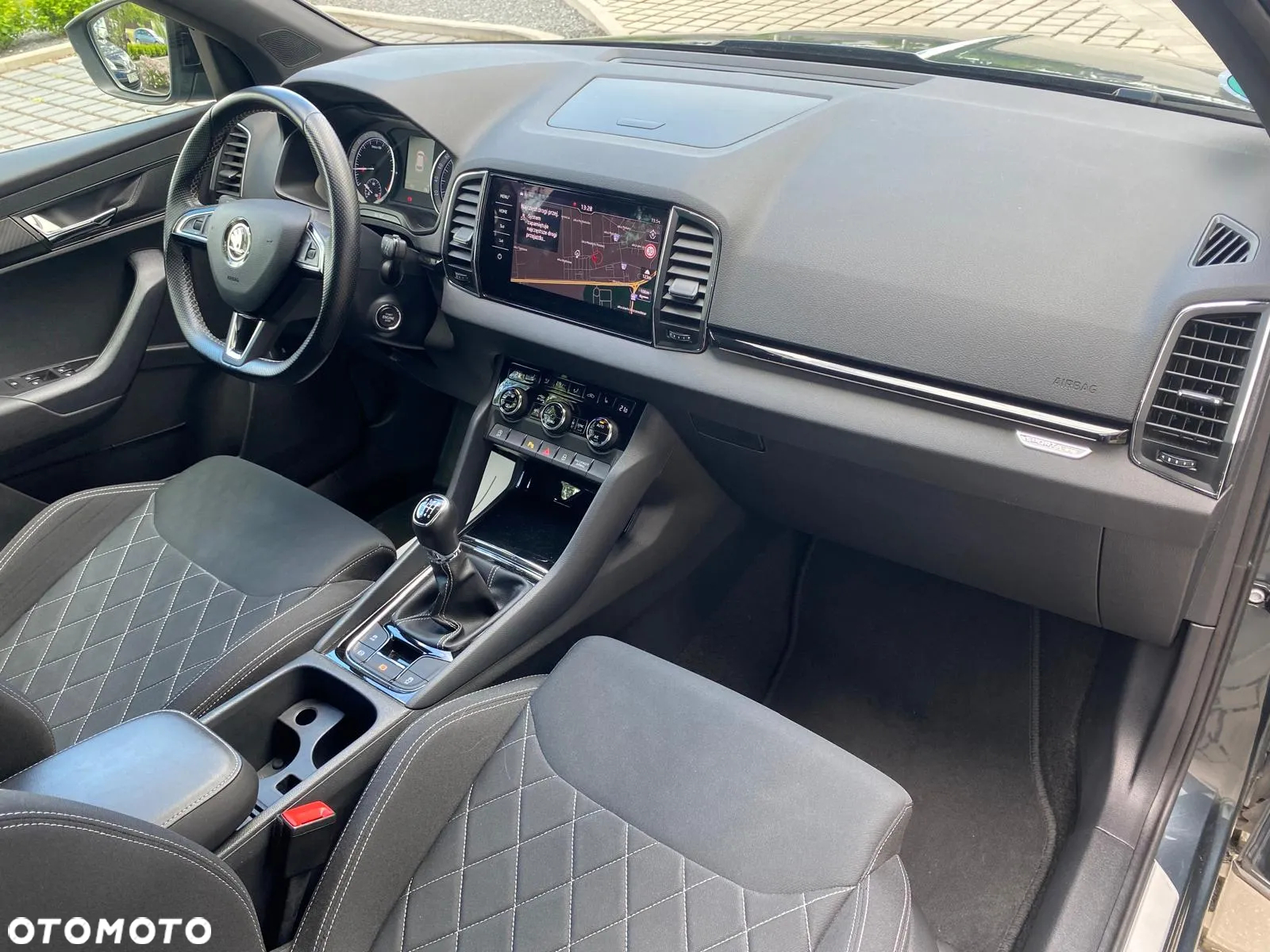 Skoda Karoq 2.0 TDI SCR 4x2 Sportline - 29