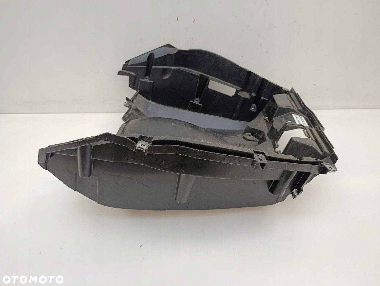 BMW C600 KUFER NOCNIK NADKOLE TYŁ - 3
