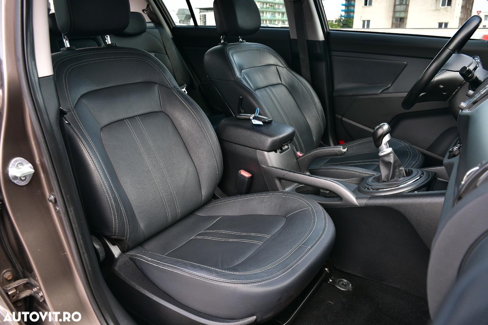 Kia Sportage 2.0 CRDI 4WD Vision - 8