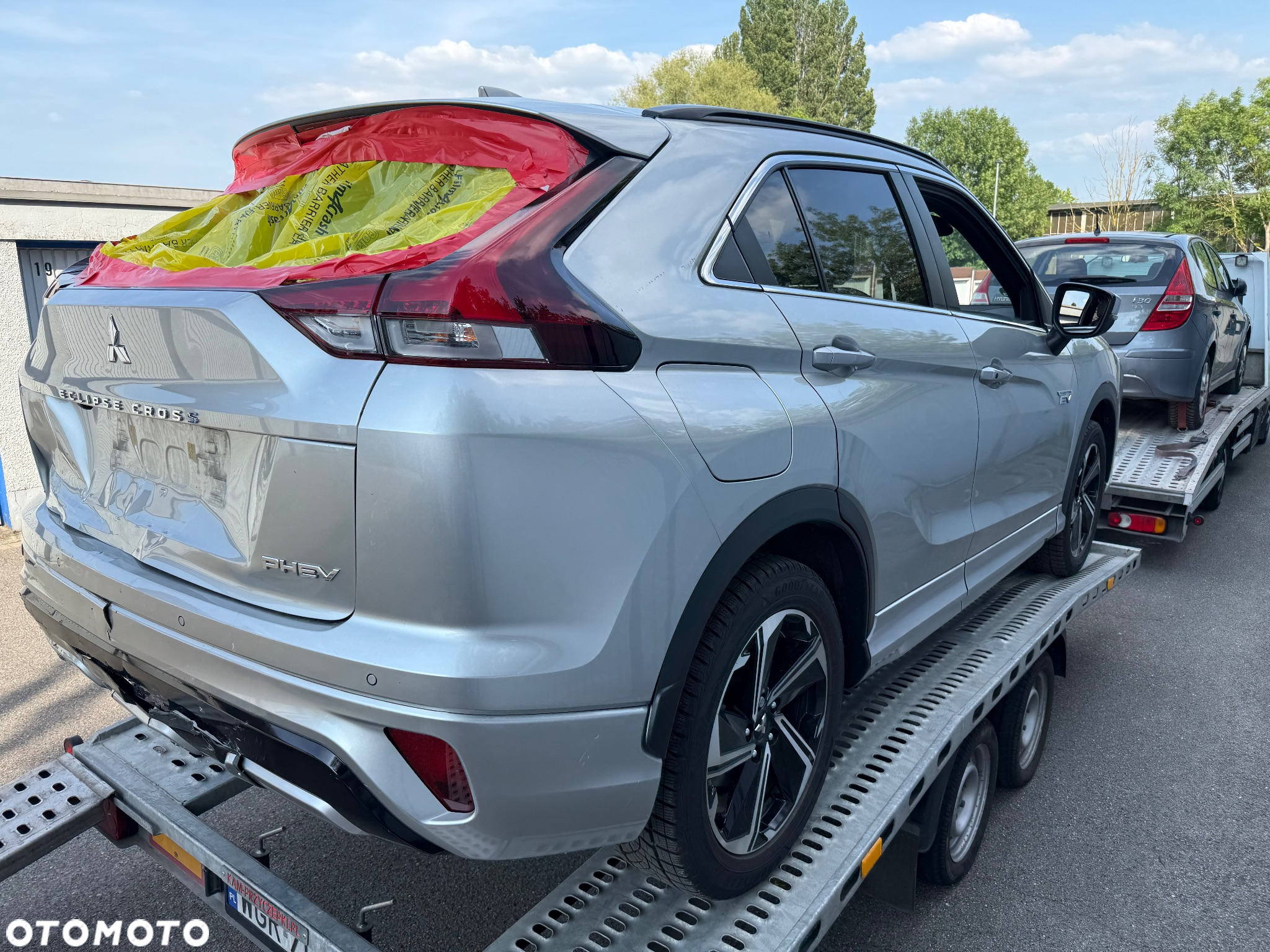 Mitsubishi Eclipse Cross Plug-In Hybrid 4WD Plus Select - 16