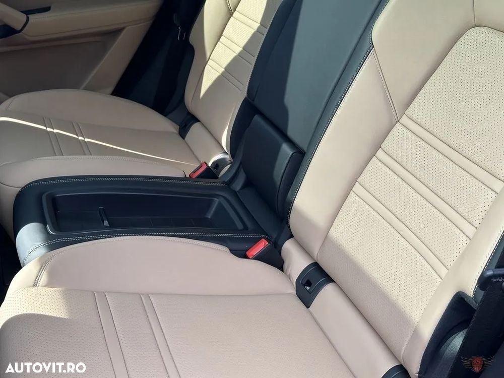 Porsche Cayenne Coupe E-Hybrid Tiptronic S - 24