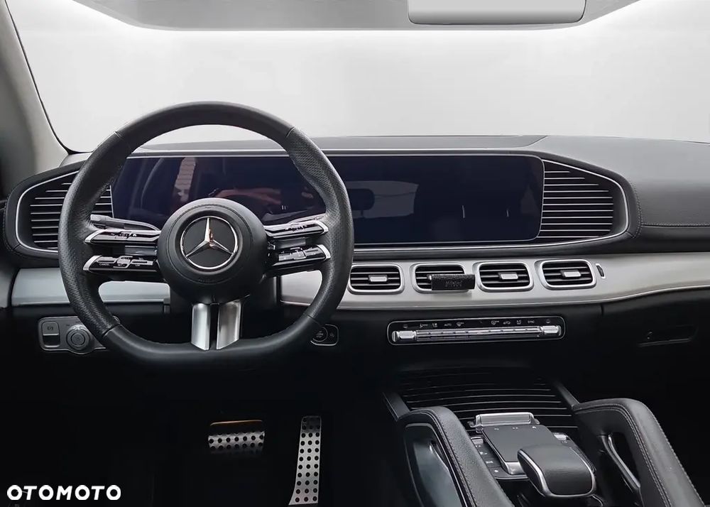 Mercedes-Benz GLE 300 d mHEV 4-Matic AMG Line - 13