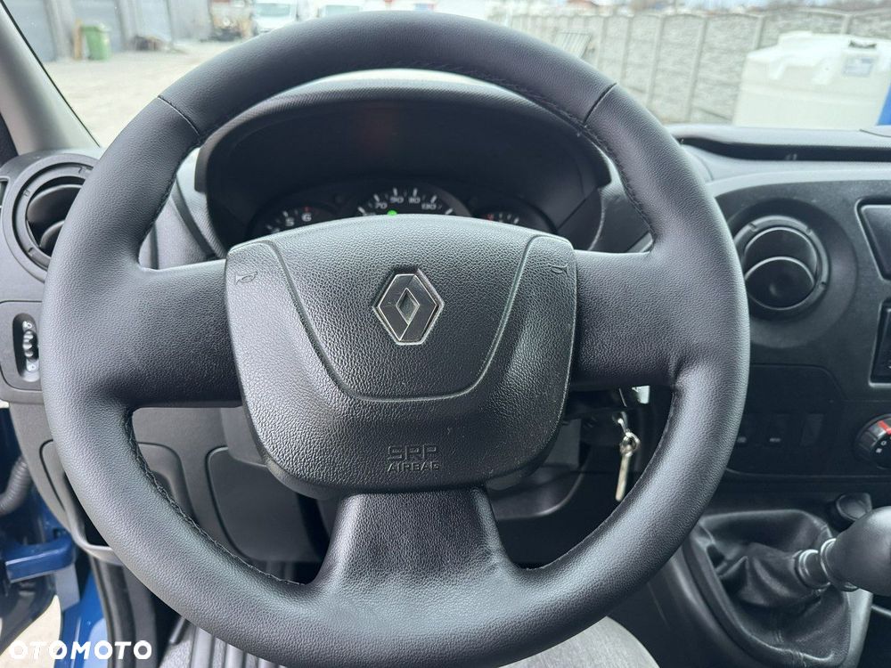 Renault Master - 15