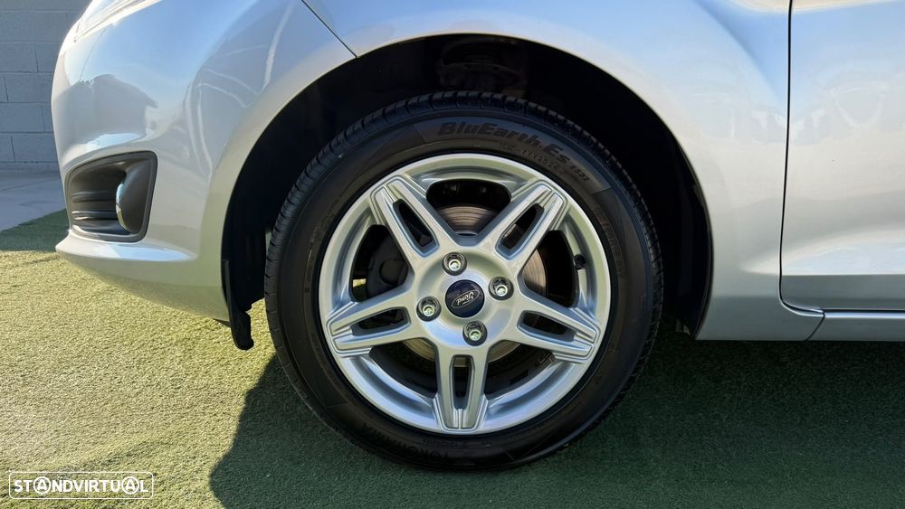 Ford Fiesta 1.0 Ti-VCT Titanium - 12