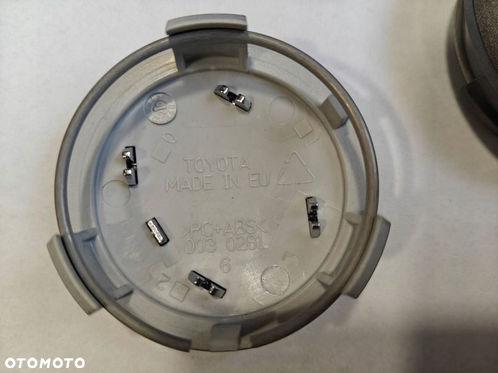 Oryginał dekle dekielki kapsle zaślepki kołpaczki Toyota 0030281 57mm - 5