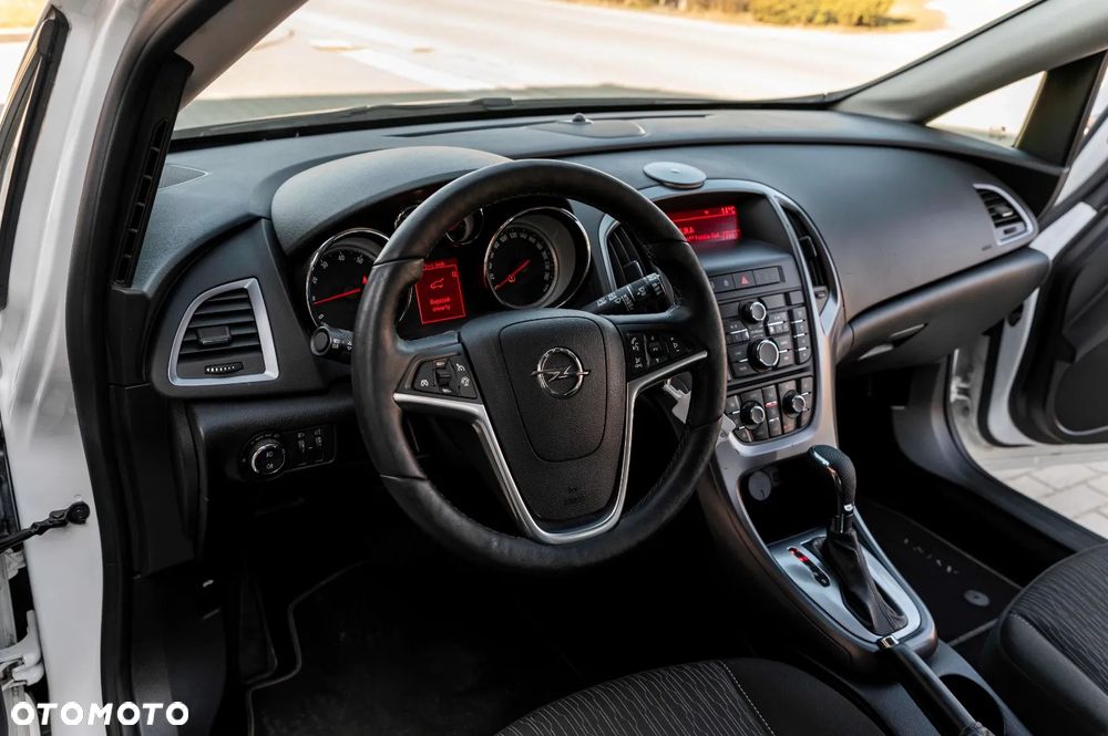 Opel Astra 1.4 Turbo Automatik Cosmo - 21