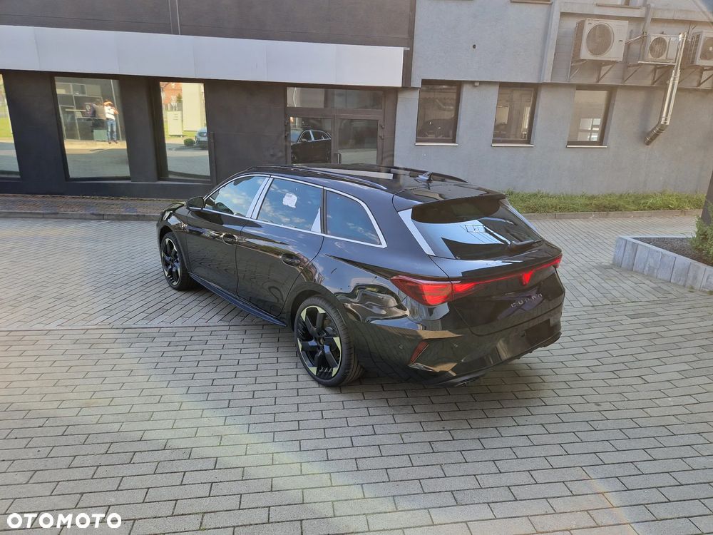 Cupra Leon Sportstourer 1.5 eTSI DSG Tribe Edition - 4