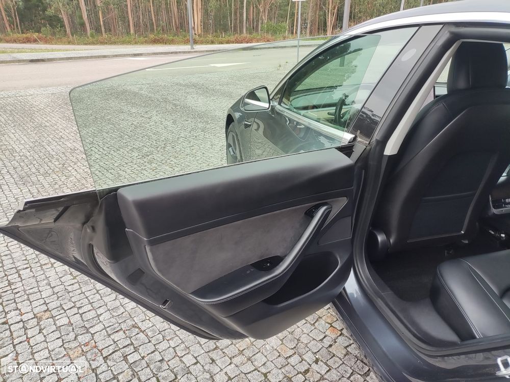 Tesla Model 3 Standard Range Plus RWD - 8