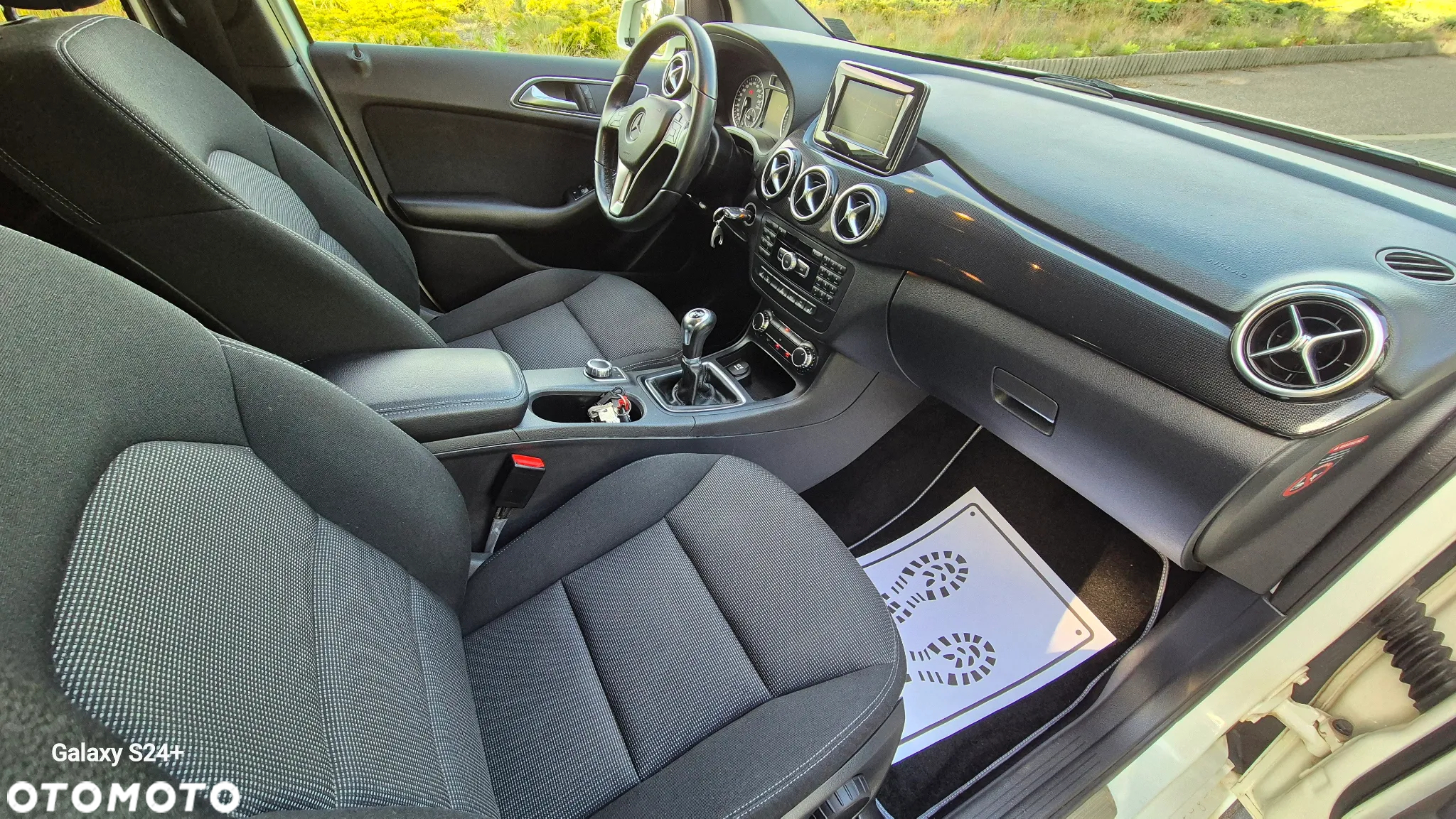 Mercedes-Benz Klasa B 180 - 13