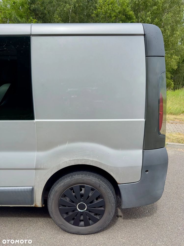 Opel Vivaro - 18