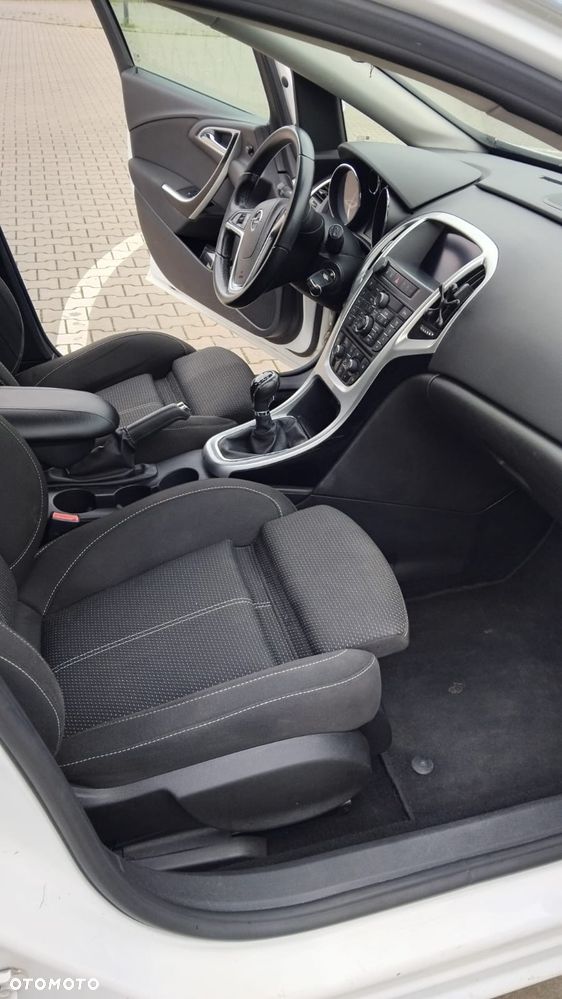 Opel Astra 1.6 CDTI DPF ecoFLEX Start/Stop Edition - 8