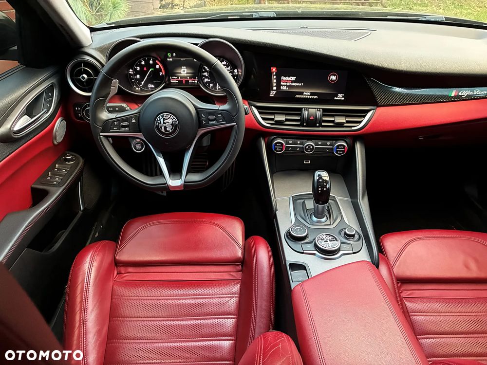Alfa Romeo Giulia 2.0 Turbo Veloce - 39