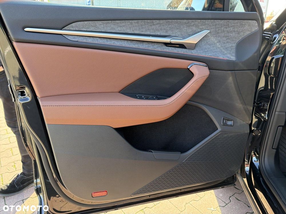 Skoda Kodiaq 2.0 TDI 4x4 Selection DSG - 10