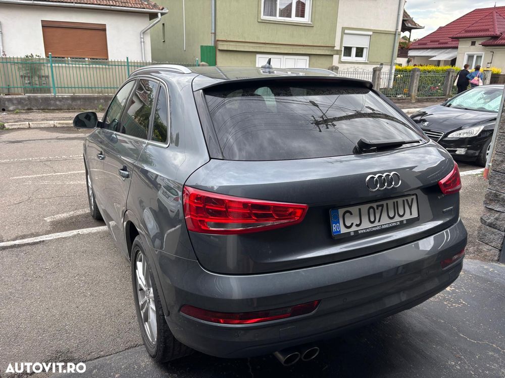 Audi Q3 2.0 TDI Quattro Stronic Sport - 9