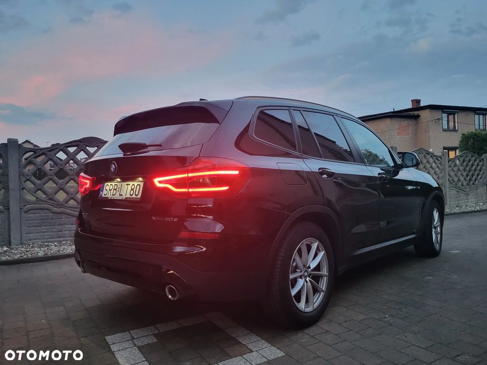 BMW X3 xDrive20d Advantage - 6
