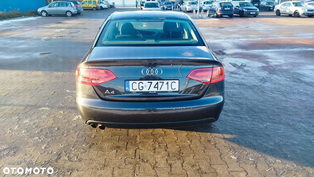 Audi A4 Limousine 2.0 TDI - 5