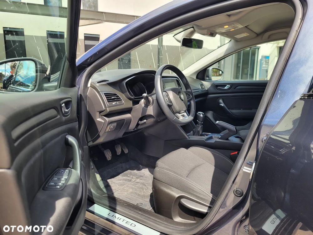Renault Megane 1.3 TCe FAP Limited - 6