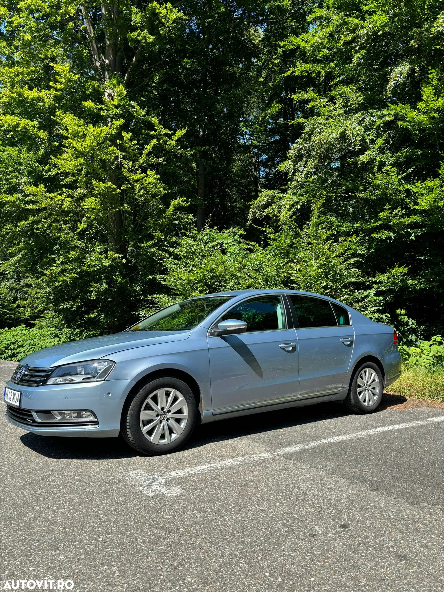 Volkswagen Passat Variant 2.0 TDI Blue TDI Comfortline - 2
