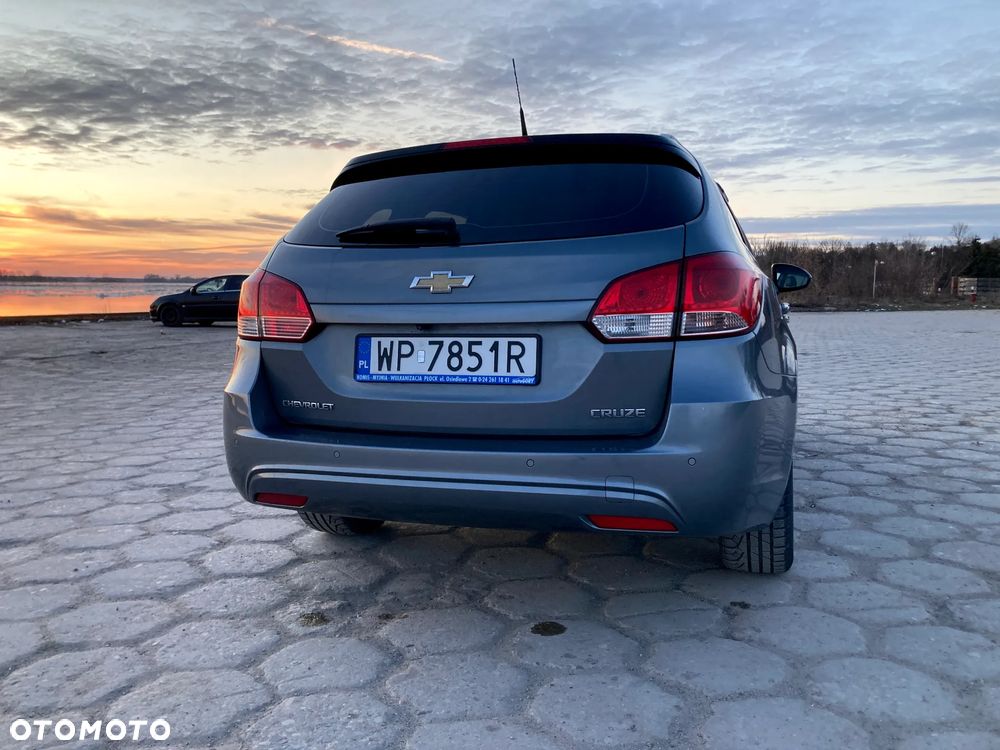 Chevrolet Cruze - 11