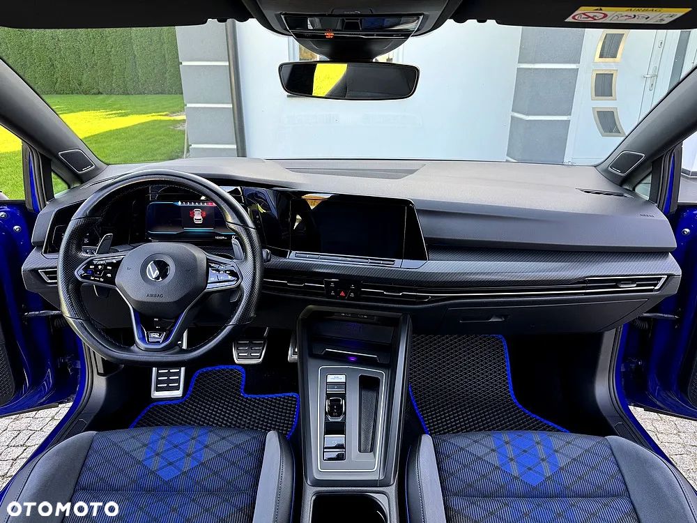 Volkswagen Golf VIII 2.0 TSI 4Motion R DSG - 25